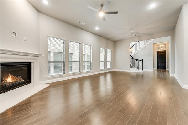 Foto del edificio - 17558 Bottlebrush Dr