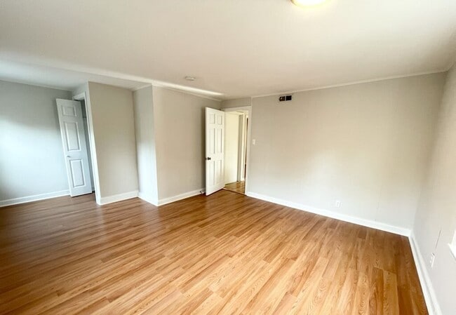 Foto del edificio - 103 Buttonwood St