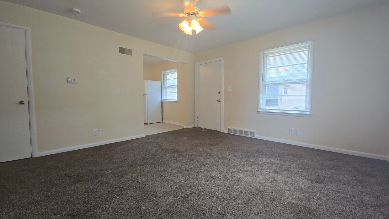 Foto del edificio - 2213 Logan St