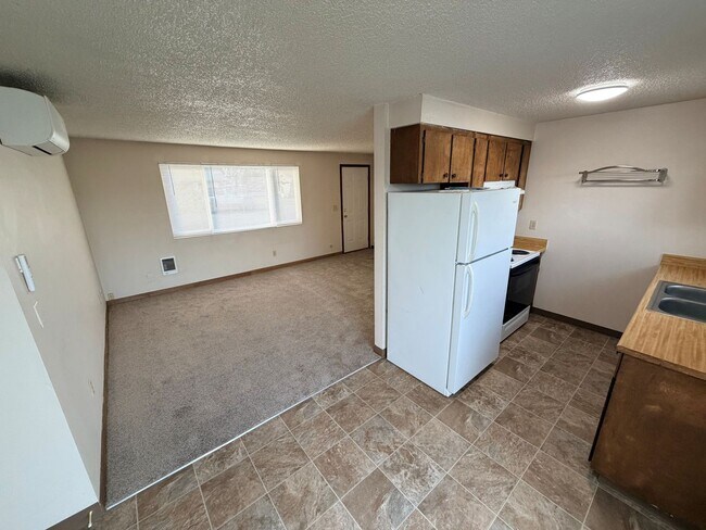 Foto del edificio - Two Bedroom Home in Aumsville