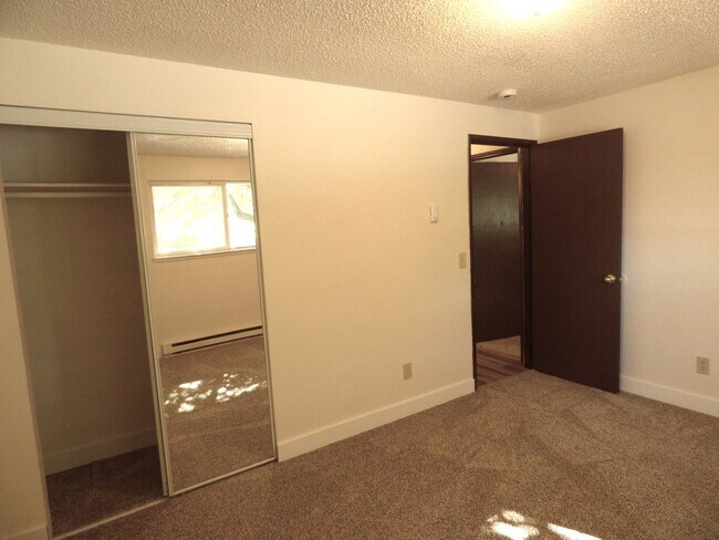 Foto del edificio - 1160 18th St SE