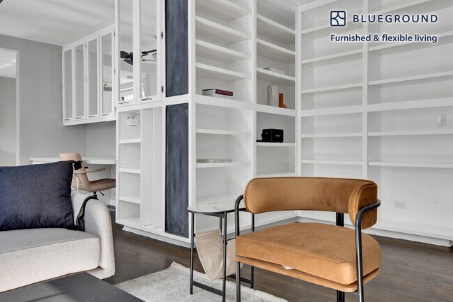 Foto del edificio - 2766 Hampton Pkwy