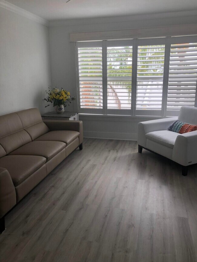 Foto del edificio - 605 Sombrero Beach Rd