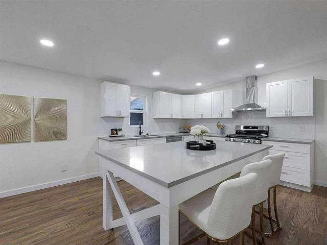 Building Photo - 10913 Joaquin Dr