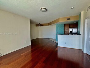 Building Photo - 7900 Harbor Island Dr