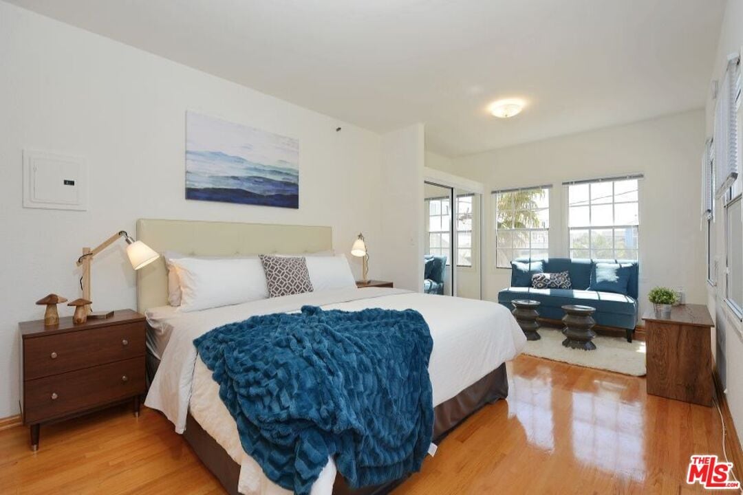 Foto principal - 26 Breeze Ave