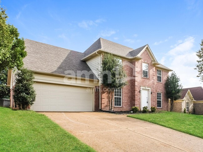 Building Photo - 7748 Parkmont Dr