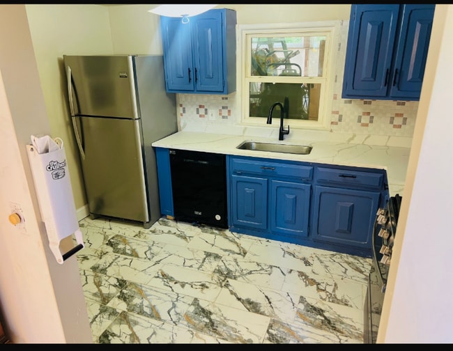 Photo - 15012 Cordell Ave House