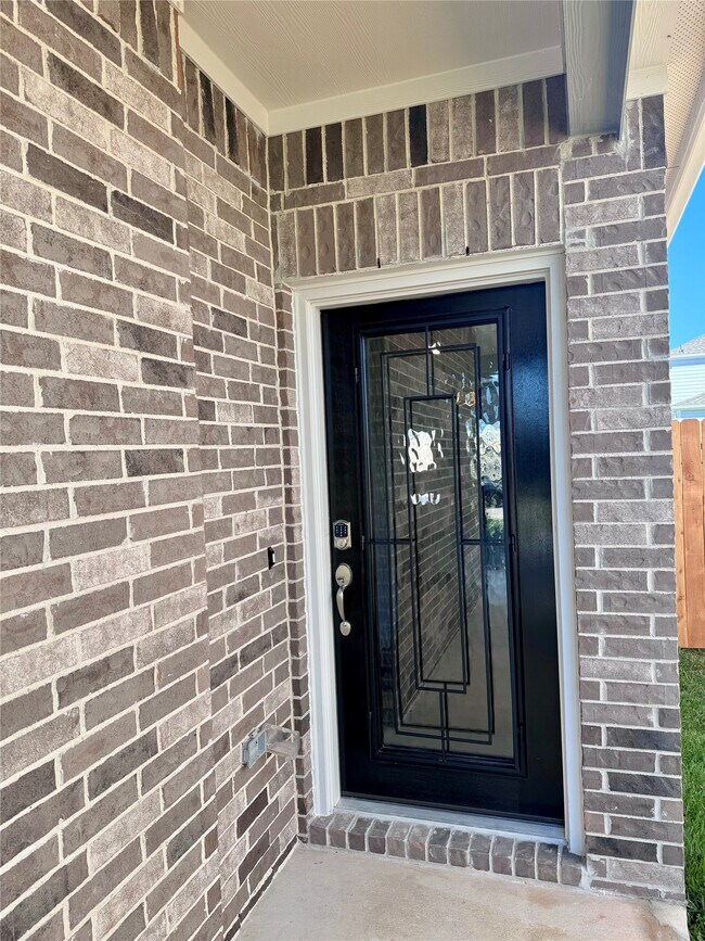 Building Photo - 5815 Blue Grama Dr