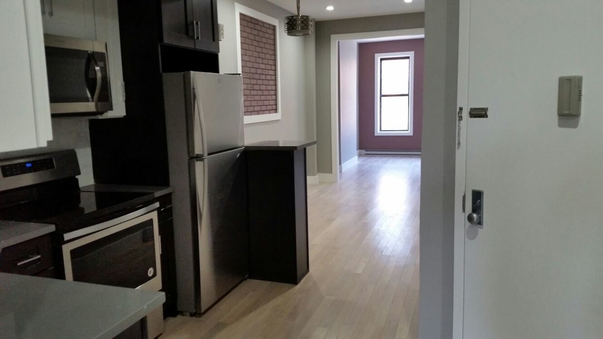 Foto principal - 1272 Decatur St