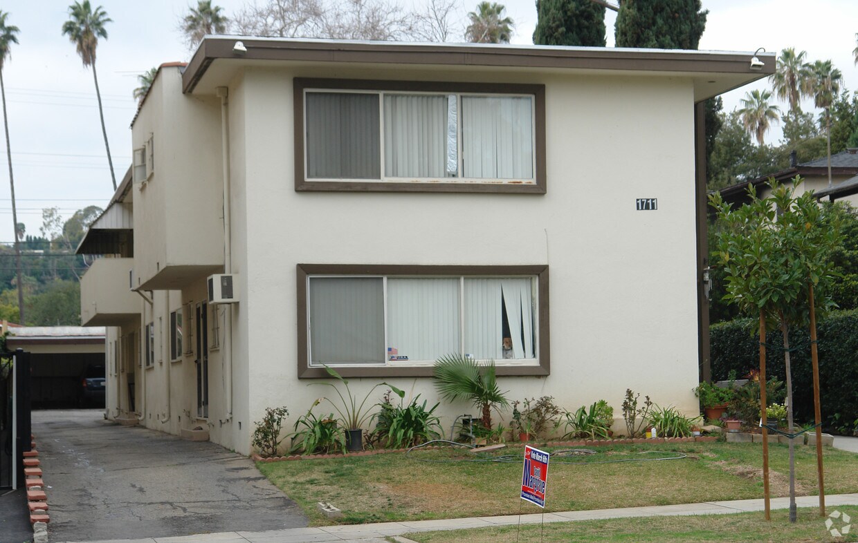 Building Photo - 1711 Fremont Ave