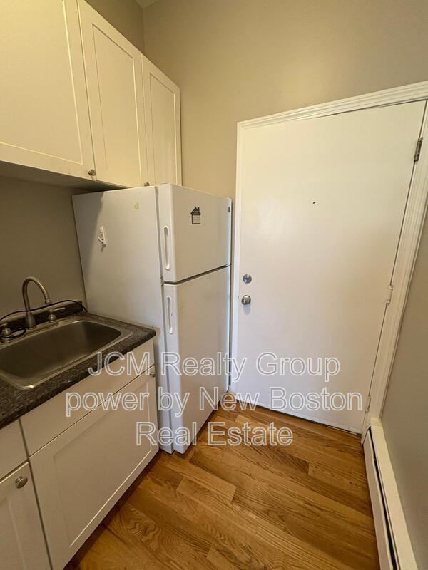 Building Photo - 20 High St