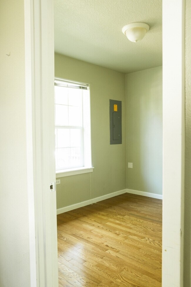 Foto del edificio - 15305 SW Diamond St