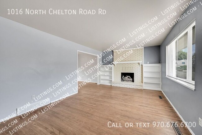 Foto del edificio - 1016 N Chelton Rd