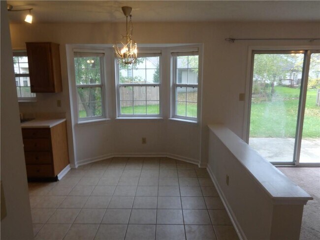 Building Photo - 6739 Hunters Green Way
