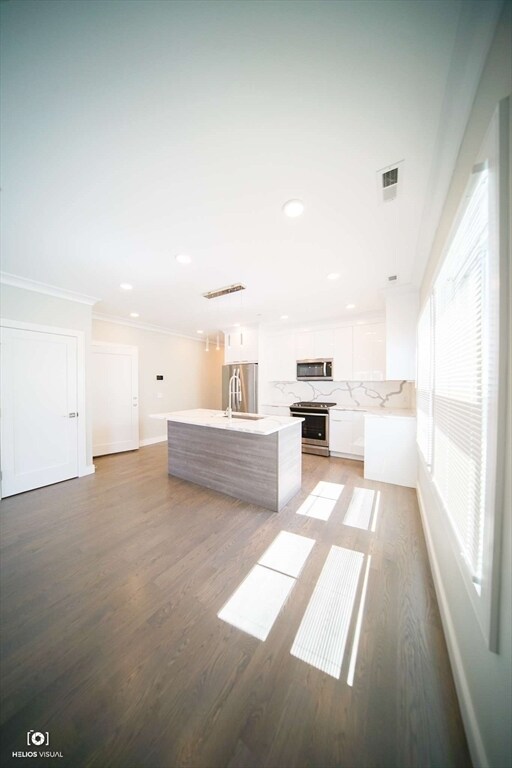 Building Photo - 6 Manton Terrace