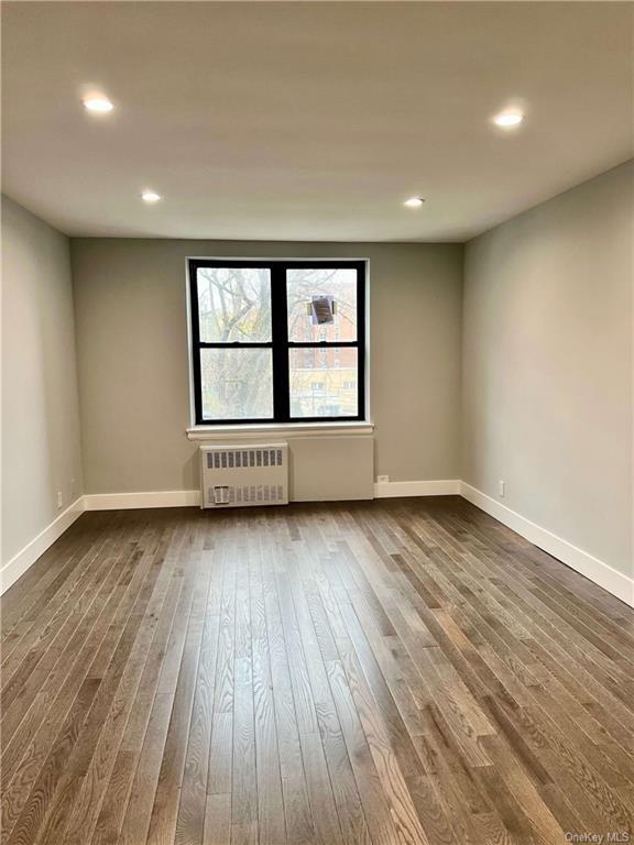 Foto principal - 125 Bronx River Rd