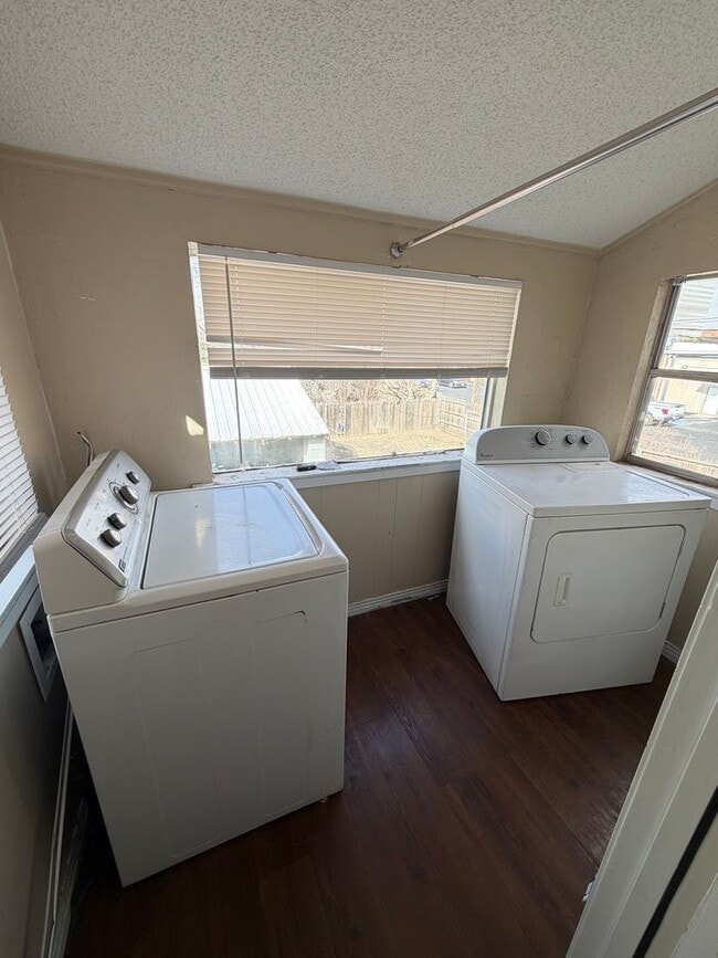 Building Photo - 1708 14th St