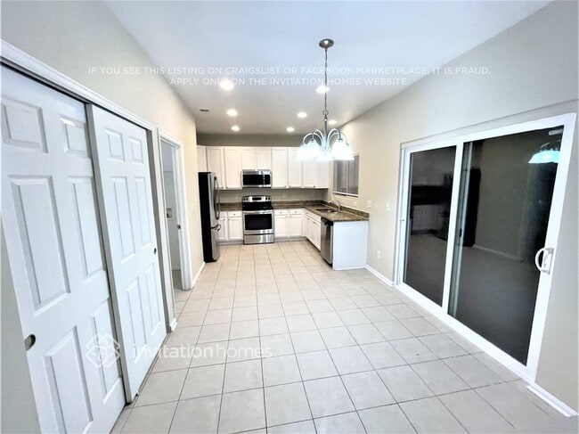 Building Photo - 5135 Pelican St