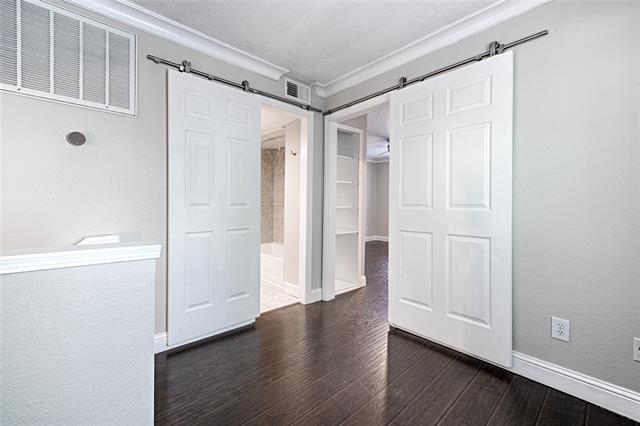 Foto del edificio - 2201 Wolf St