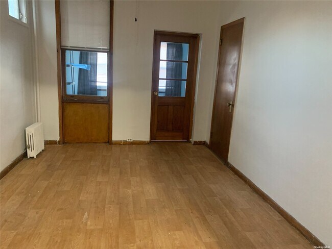 Building Photo - 80-33 90th Rd