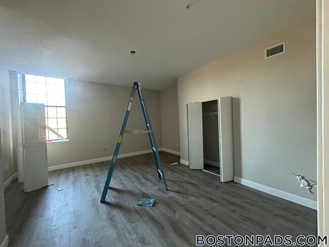 Foto del edificio - 2 Weaver Street