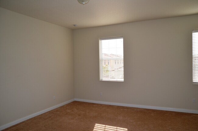Foto del edificio - 3BD/3BA Townhouse in Village Walk of Lake Nona — 2-Car Garage | Gated Community