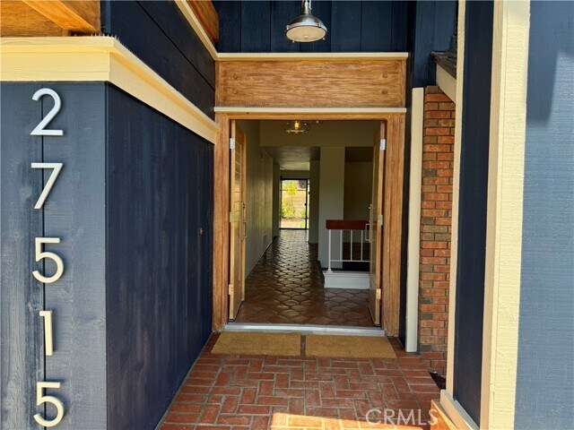 Foto del edificio - 27515 Via Valor