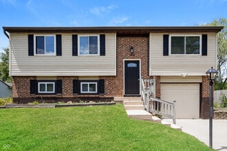 Building Photo - 7516 Inverness Dr