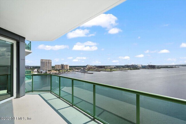 Foto del edificio - 1431 Riverplace Blvd