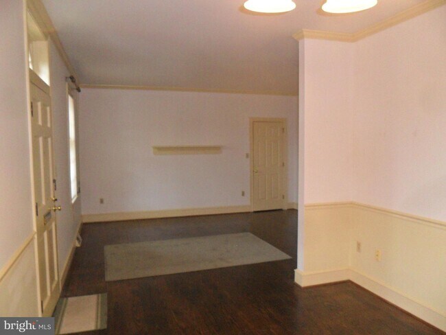 Building Photo - 500 Delaware St
