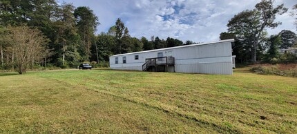 Building Photo - 906 Legacy Ln