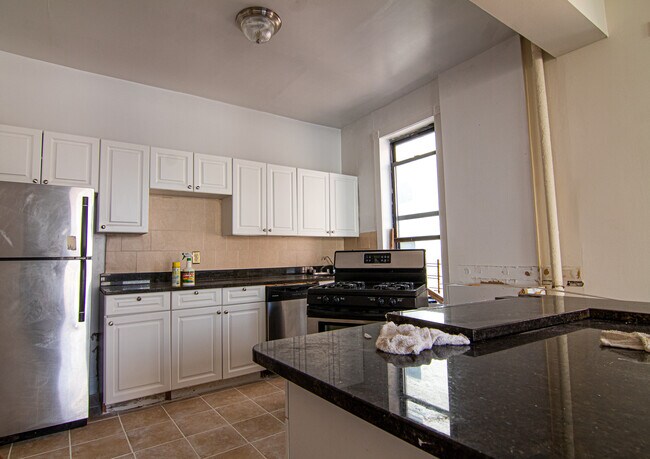 Foto del edificio - 255 Fort Washington Ave