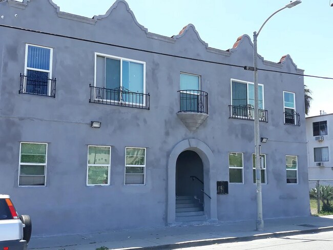 Foto del edificio - HAP PARTNERS V LLC-4234
