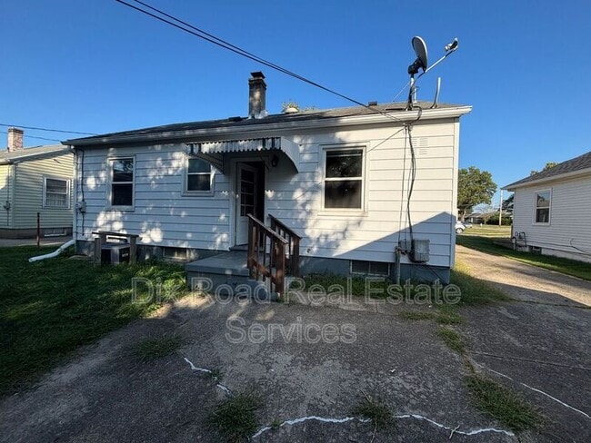 Building Photo - 645 Swigart Dr