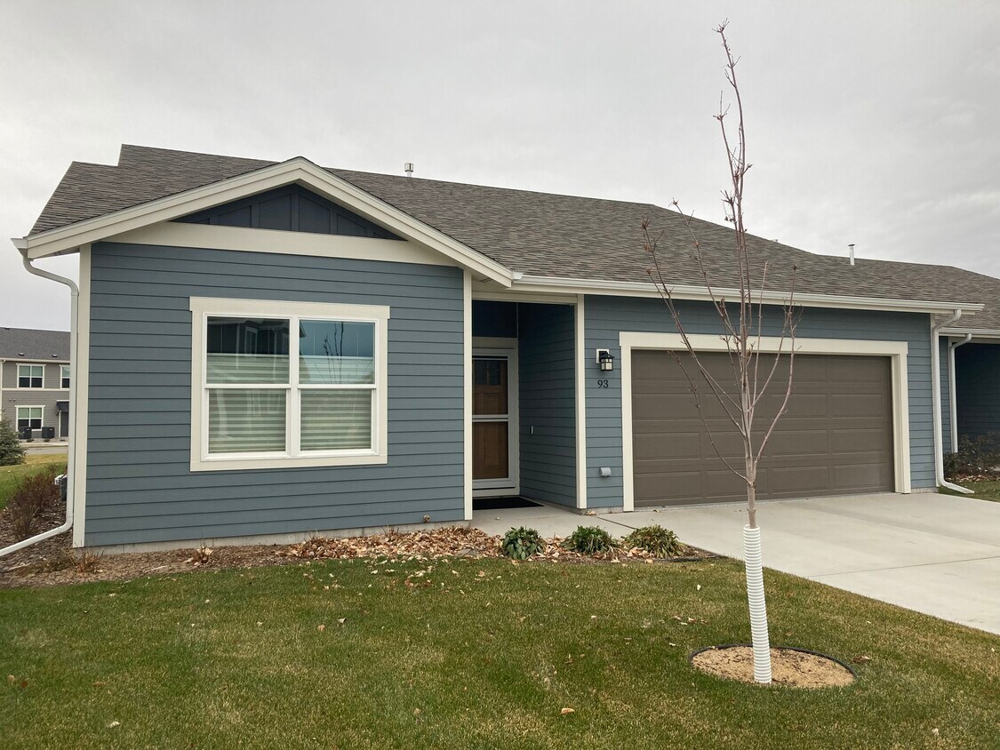 Primary Photo - 93 Slough Creek Dr