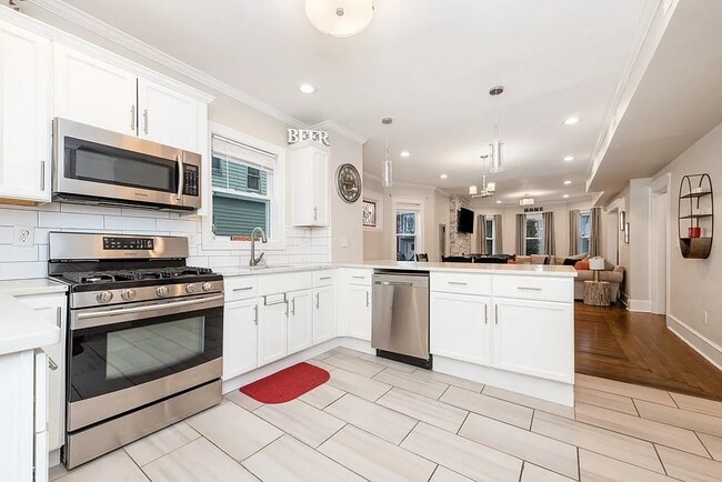 Foto del edificio - 30 Larchmont St