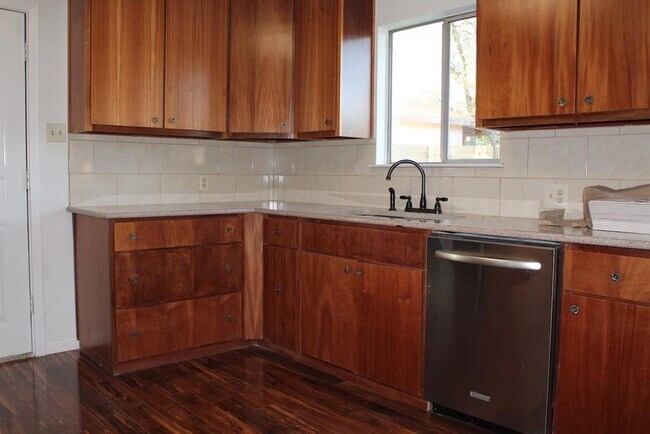 Foto del edificio - 4708 York Hill Dr