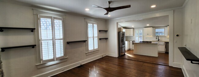 Foto del edificio - 408 Deering Rd NW