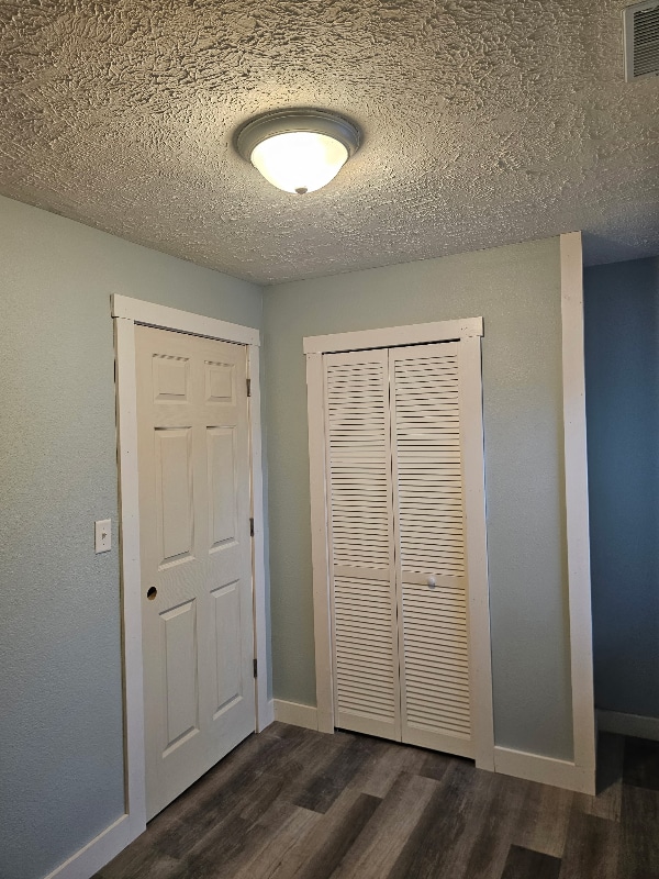 Foto del edificio - 112 S Virginia St