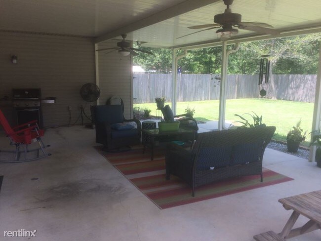 Building Photo - 3 br, 2 bath House - 27441 Vela Ln.