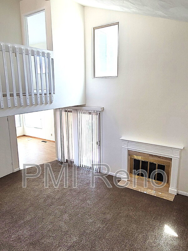 Building Photo - 6403 Meadow Country Dr