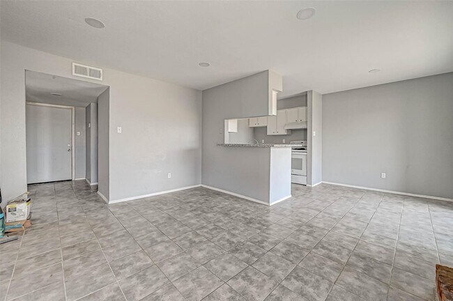 Foto del edificio - 13480 S Thorntree Dr