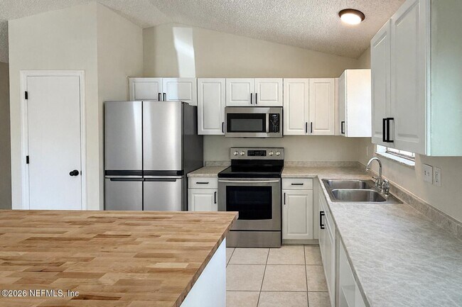 Foto del edificio - 2897 10th St