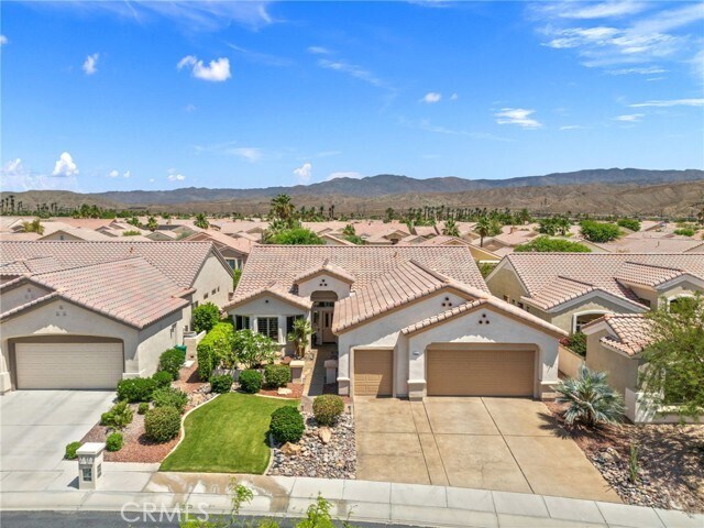 Foto del edificio - 78688 Sunrise Canyon Ave