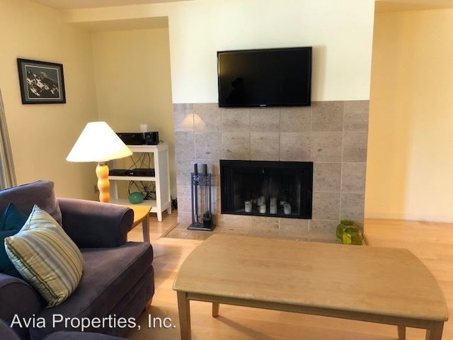 Building Photo - 2 br, 2 bath House - 1500 Sherman Ave, #1-E