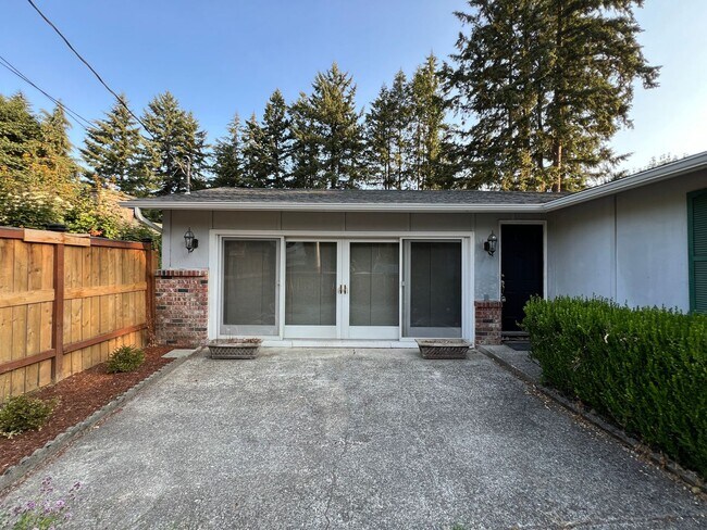 Foto del edificio - Beautifully Remodeled 3 Bedroom in Puyallup