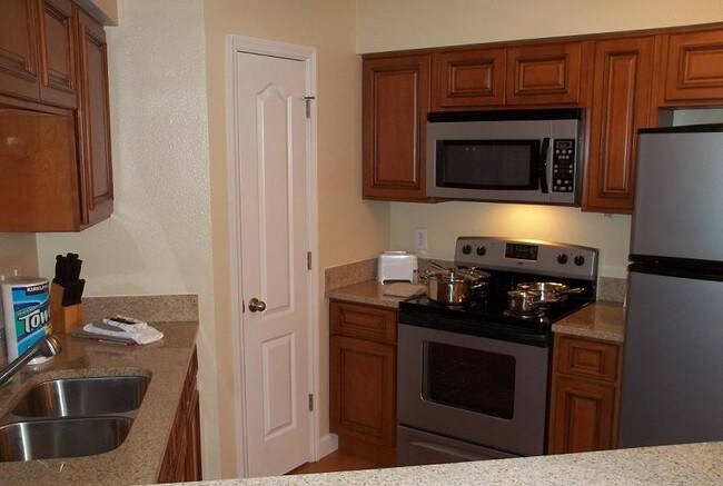 Building Photo - 15505 Peach Hill Ct