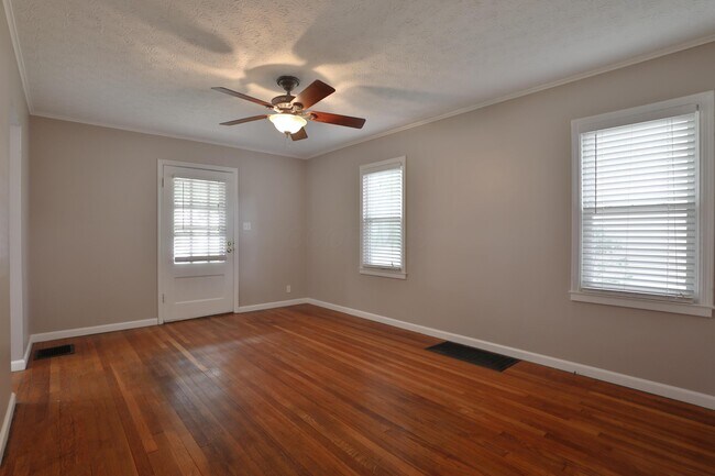 Foto del edificio - 2725 Allegheny Ave