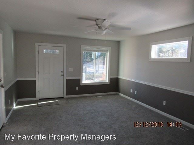 Building Photo - 3 br, 2.5 bath House - 106 Rivers Edge DR